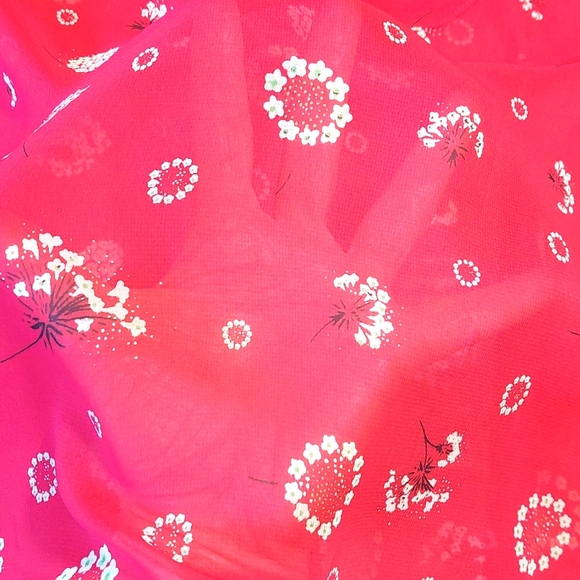 Pleione red sheer dandelion print top, size M - Picture 8 of 8